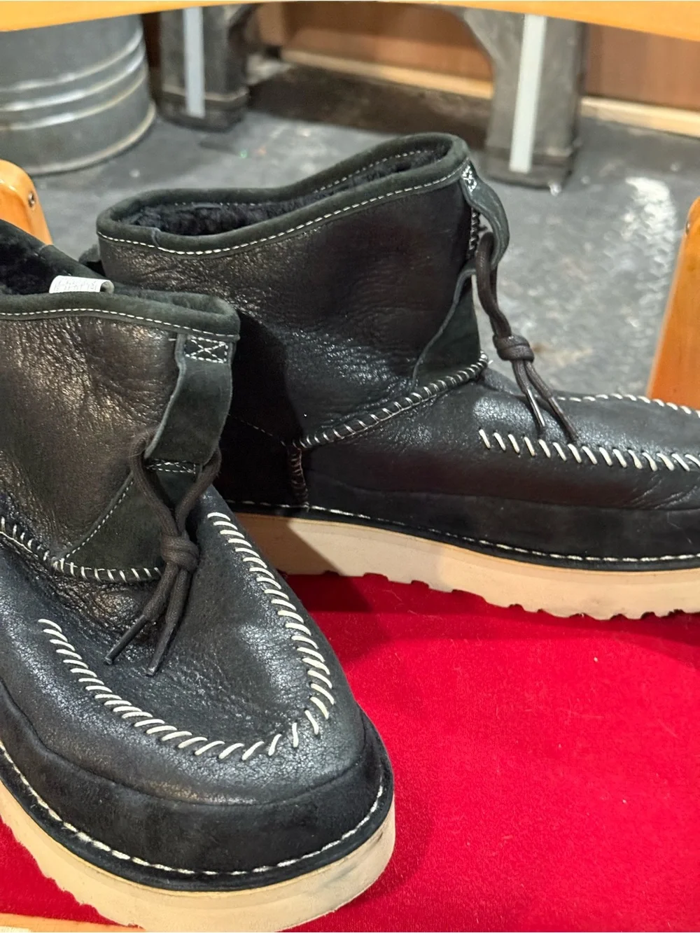 UGG comfortable black